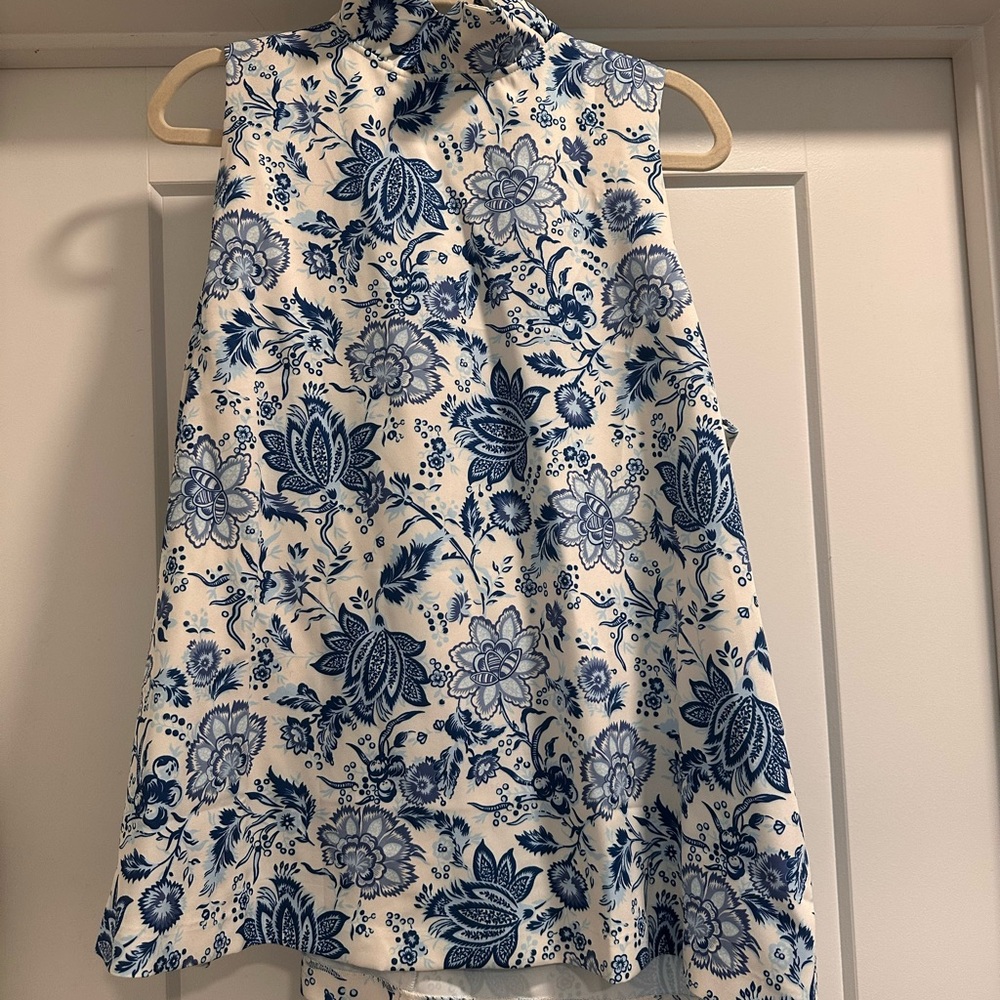 Tuckernuck Blue and White Floral Sleeveless Top